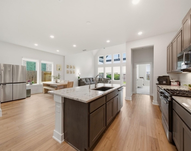 26307 Camden Canyon Avenue - Photo Thumbnail 13