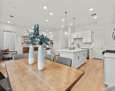 1308 Neiman Ln - Photo Thumbnail 3