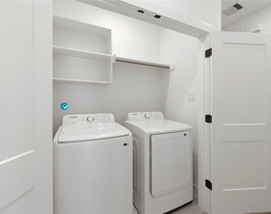 1308 Neiman Ln - Photo Thumbnail 18