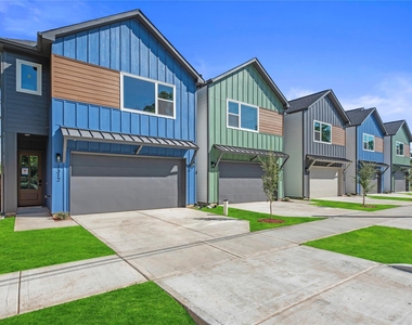 1308 Neiman Ln - Photo Thumbnail 5