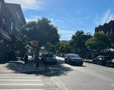 1043 East 14 Street - Photo Thumbnail 17