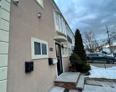 149-63 256 Street - Photo Thumbnail 9