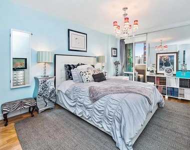 100 West 94th Street - Photo Thumbnail 3