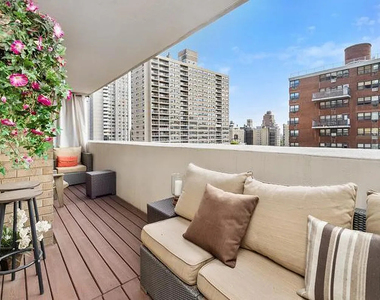 100 West 94th Street - Photo Thumbnail 1