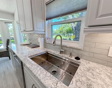 7442 Woodhollow Road - Photo Thumbnail 20