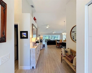 7442 Woodhollow Road - Photo Thumbnail 3