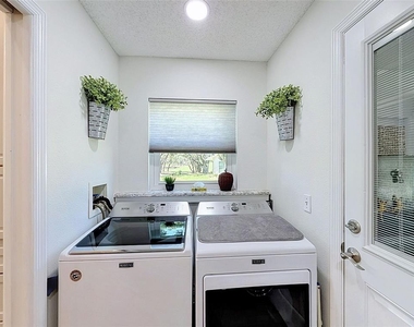 7442 Woodhollow Road - Photo Thumbnail 23