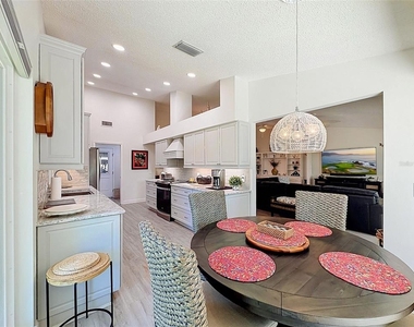 7442 Woodhollow Road - Photo Thumbnail 16