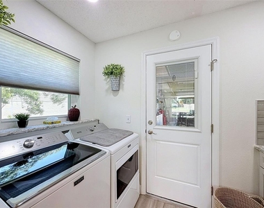 7442 Woodhollow Road - Photo Thumbnail 24
