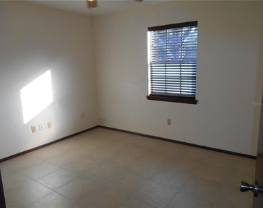 1564 S Montgomery Street - Photo Thumbnail 12