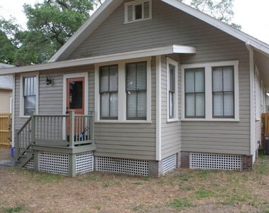 2404 N Morgan Street - Photo Thumbnail 4