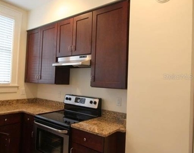 2404 N Morgan Street - Photo Thumbnail 11