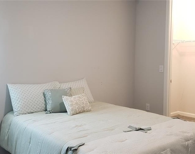 2511 Early Dawn Court - Photo Thumbnail 27