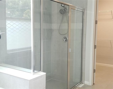 2511 Early Dawn Court - Photo Thumbnail 15