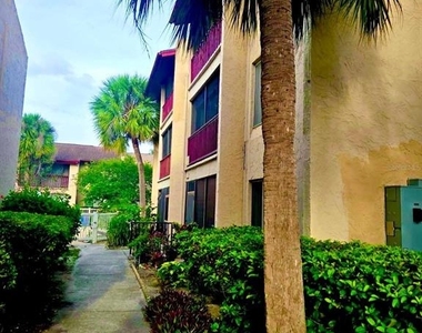 8605 Huron Court - Photo Thumbnail 1