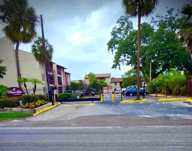 8605 Huron Court - Photo Thumbnail 2