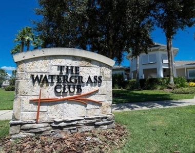 7916 Stonebrook Circle - Photo Thumbnail 11