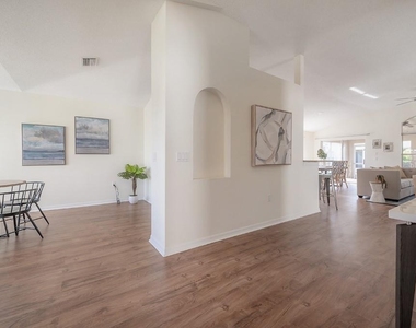 1639 Arbor Knoll Loop - Photo Thumbnail 26
