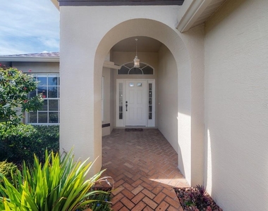 1639 Arbor Knoll Loop - Photo Thumbnail 2