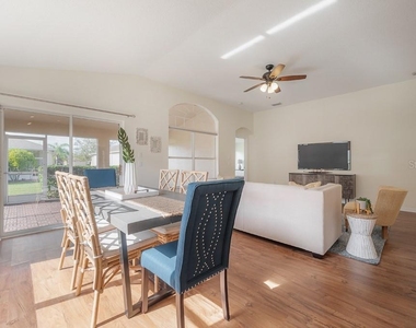 1639 Arbor Knoll Loop - Photo Thumbnail 16