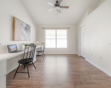 1639 Arbor Knoll Loop - Photo Thumbnail 29