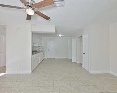 15616 Avalon Avenue - Photo Thumbnail 4
