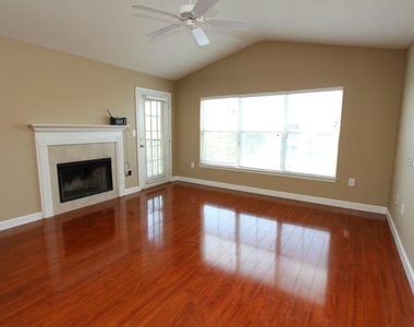 18517 Bridle Club Drive - Photo Thumbnail 1