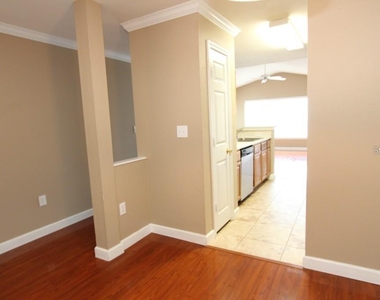 18517 Bridle Club Drive - Photo Thumbnail 7