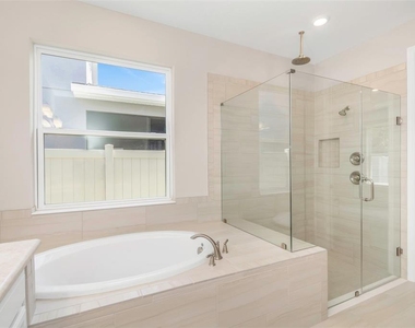 2676 Leafwing Court - Photo Thumbnail 15