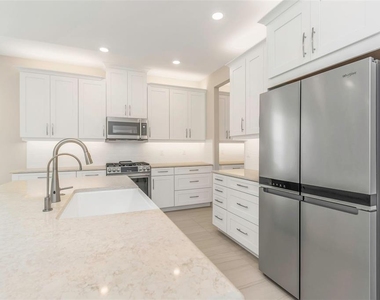 2676 Leafwing Court - Photo Thumbnail 7