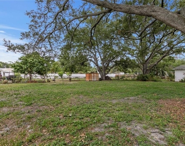 2910 W Price Avenue - Photo Thumbnail 24