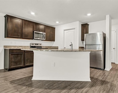 5314 Companion Lane - Photo Thumbnail 12