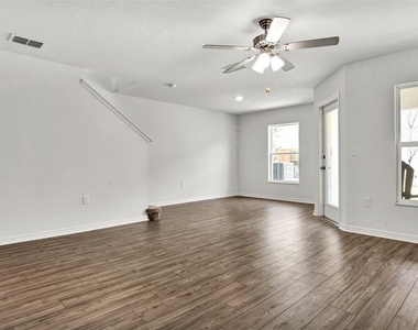 5314 Companion Lane - Photo Thumbnail 9