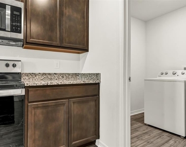 5314 Companion Lane - Photo Thumbnail 14
