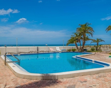 4950 Gulf Boulevard - Photo Thumbnail 7
