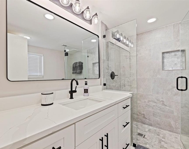 4950 Gulf Boulevard - Photo Thumbnail 32
