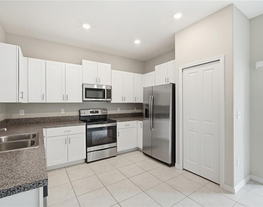 4429 Globe Thistle Drive - Photo Thumbnail 6