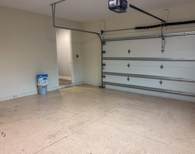 12860 Satin Lily Drive - Photo Thumbnail 36
