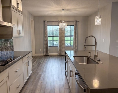 12860 Satin Lily Drive - Photo Thumbnail 4