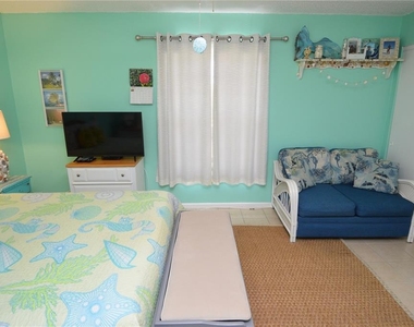 12760 Indian Rocks Road - Photo Thumbnail 30