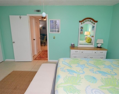 12760 Indian Rocks Road - Photo Thumbnail 34