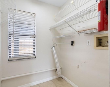 14014 Middleton Way - Photo Thumbnail 11