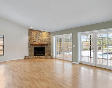 14014 Middleton Way - Photo Thumbnail 24
