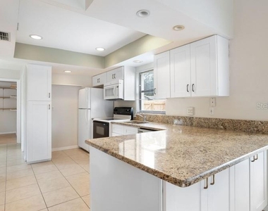 14014 Middleton Way - Photo Thumbnail 8