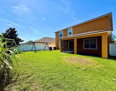 12404 Ballentrae Forest Drive - Photo Thumbnail 42