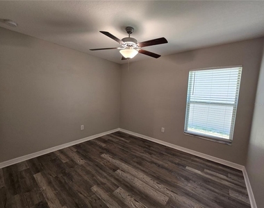 838 Olive Conch Street - Photo Thumbnail 3