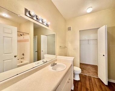 10440 White Lake Court - Photo Thumbnail 12