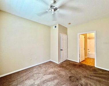 10440 White Lake Court - Photo Thumbnail 17