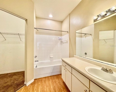 10440 White Lake Court - Photo Thumbnail 19