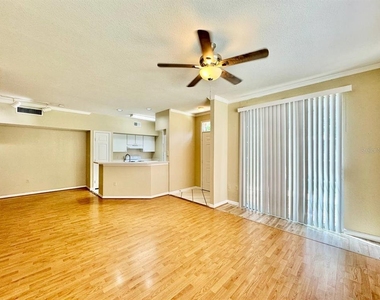 10440 White Lake Court - Photo Thumbnail 2